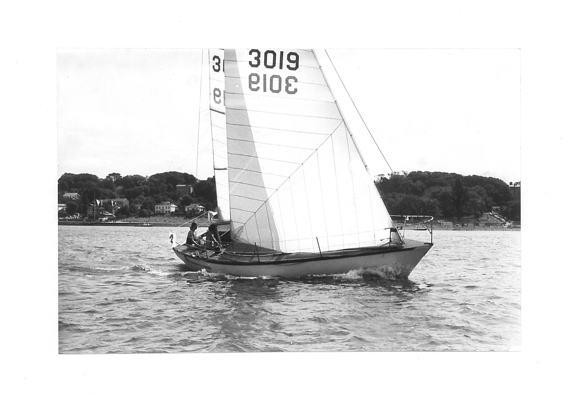 3B2203CD-B0C3-46E0-A32B-ED993E0FB978